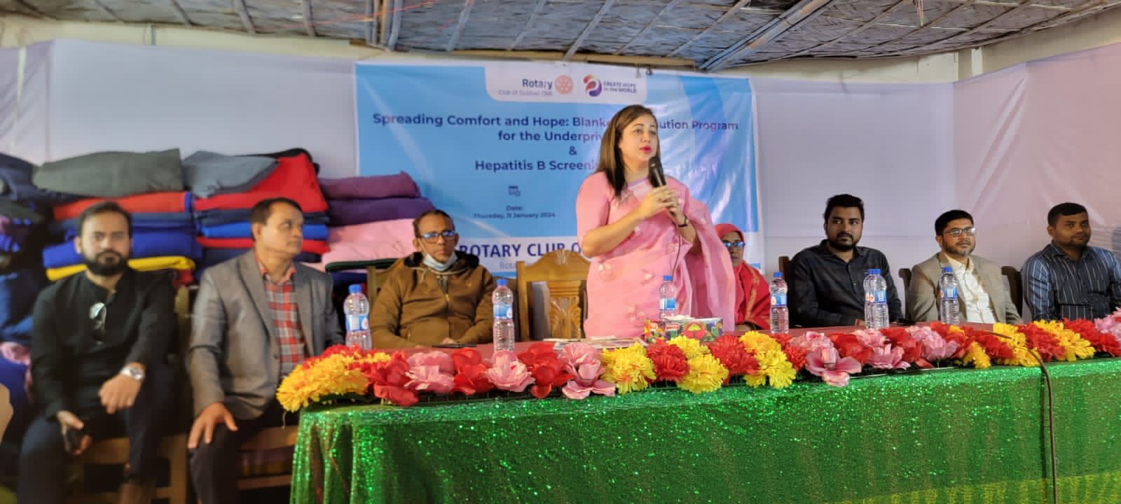 কুমিল্লায় রোটারি ক্লাব অব গুলশান ওয়ান এর উদ্যোগে শীতবস্ত্র বিতরণ
