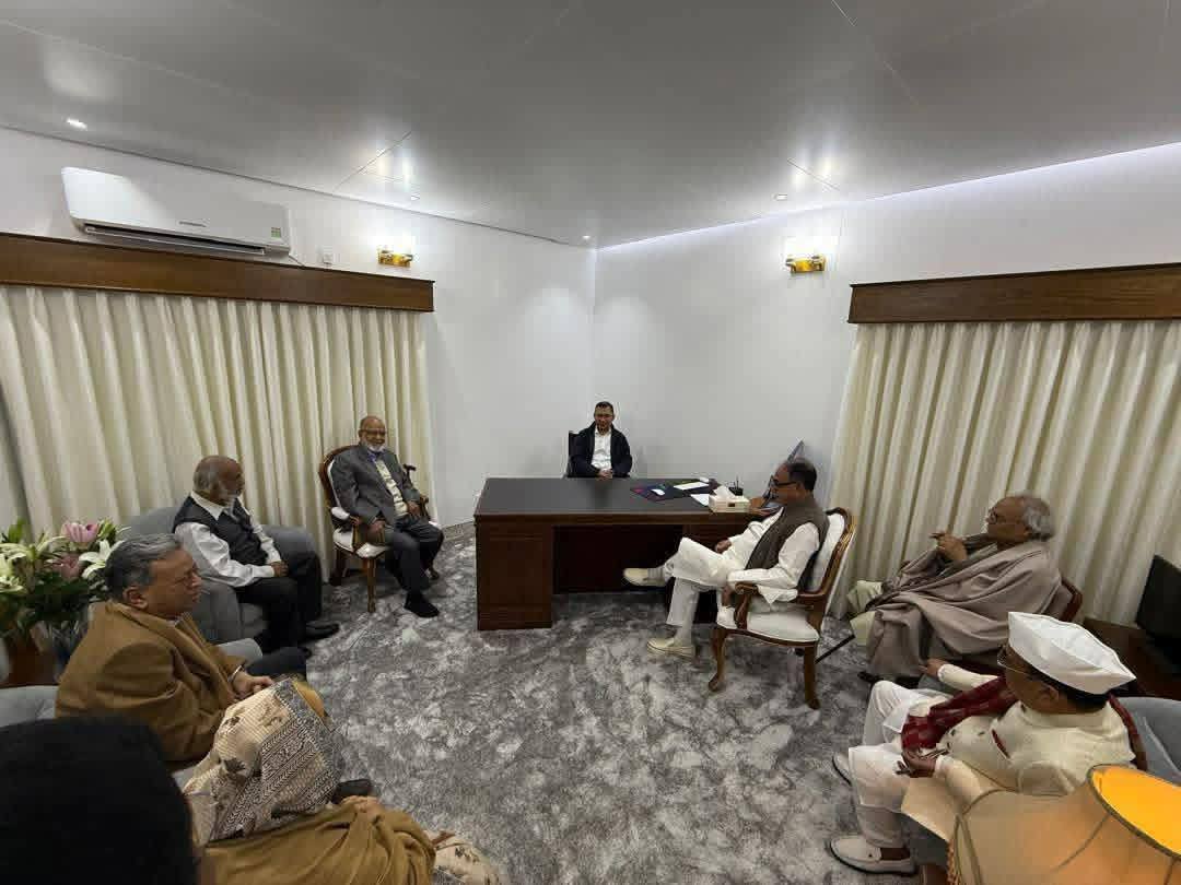 বিএনপি চেয়ারপার্সনের কার্যালয়ে তারেক রহমান