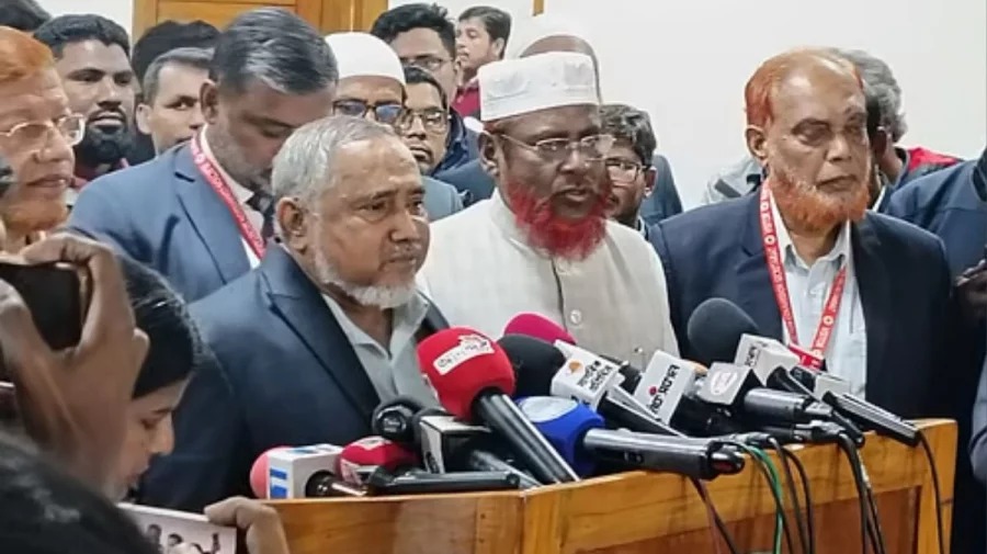 লটারিতে নিয়োগ পাওয়া ডিসি-এসপিদের ‘দলীয়’ আখ্যা দিয়ে বদলের দাবি জামায়াতের